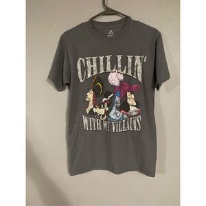 Disneyland Resort Chillin With My Villains Gray Short Sleeve Shirt Small